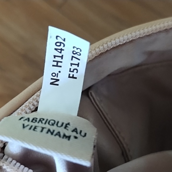 Coach Wristlet - Picture 6 of 12